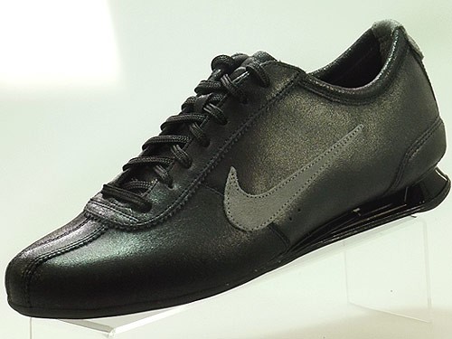 Nike Shox Rivalry Herrensneaker schwarz grau