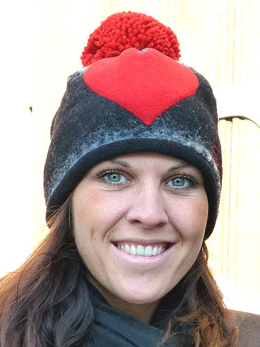 Eisb&auml;r Alma Pompon Damen Wollm&uuml;tze schwarz rot 2011/2012