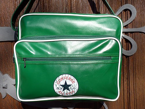 Converse Vintage Patch Shoulder Bag Umh&auml;ngetasche gr&uuml;n wei&szlig;