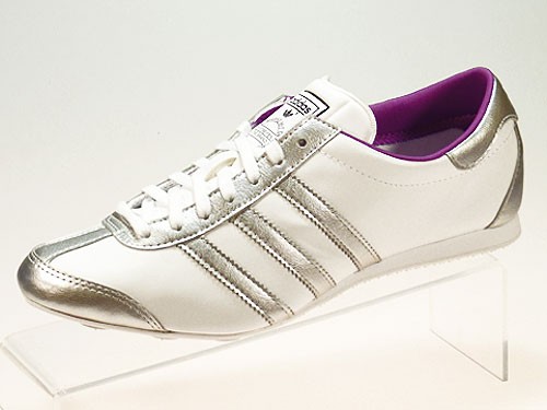 Adidas Aditrack W Damenschuh Freizeit wei&szlig; silber